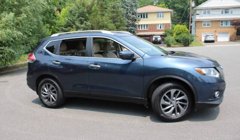 
								2016 Nissan Rogue SL AWD SL 4dr Crossover full									