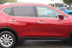 
										2018 Nissan Rogue SV AWD SV 4dr Crossover full									