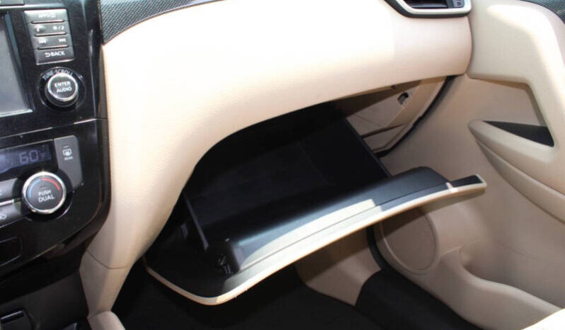 
								2016 Nissan Rogue SL AWD SL 4dr Crossover full									