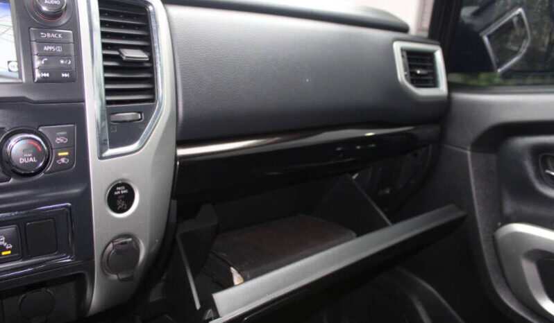 
								2018 Nissan Titan SV 4×4 SV 4dr Crew Cab full									