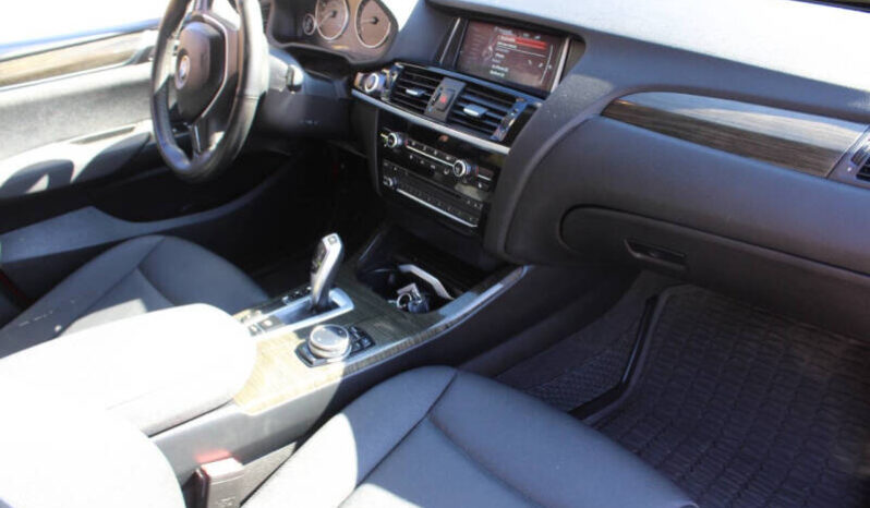 
								2015 BMW X3 xDrive28i 4dr SUV full									