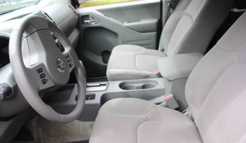 
								2016 Nissan Frontier SV 4×4 SV 4dr Crew Cab 6.1 ft. SB Pickup 5A full									