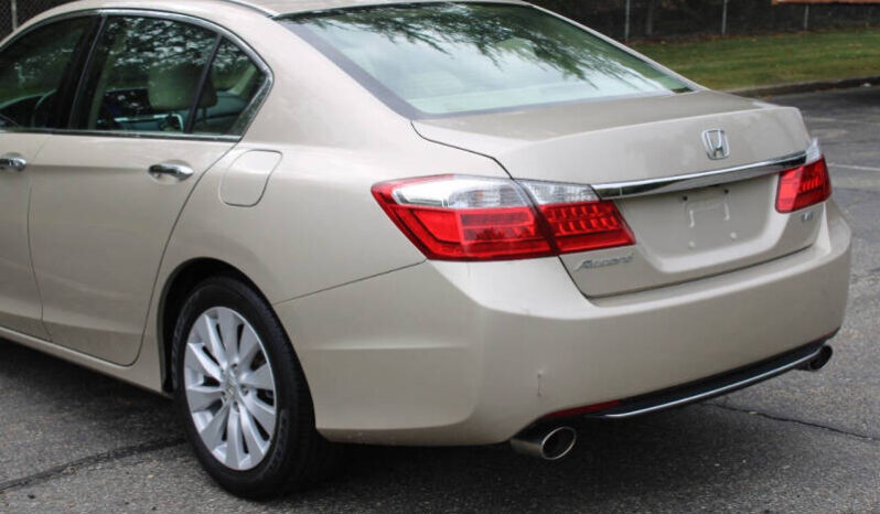 
								2013 Honda Accord EX-L V6 4dr Sedan full									