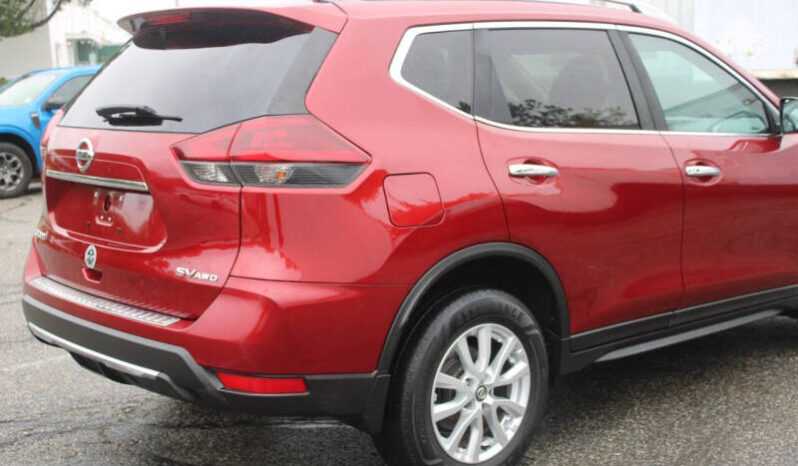 
								2018 Nissan Rogue SV AWD SV 4dr Crossover full									