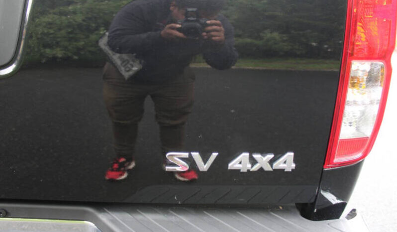 
								2016 Nissan Frontier SV 4×4 SV 4dr Crew Cab 6.1 ft. SB Pickup 5A full									