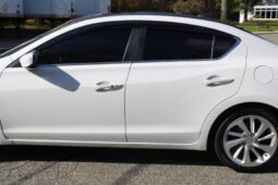 
										2017 Acura ILX 4dr Sedan full									