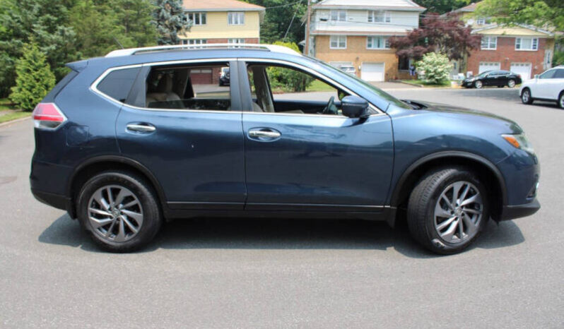 
								2016 Nissan Rogue SL AWD SL 4dr Crossover full									
