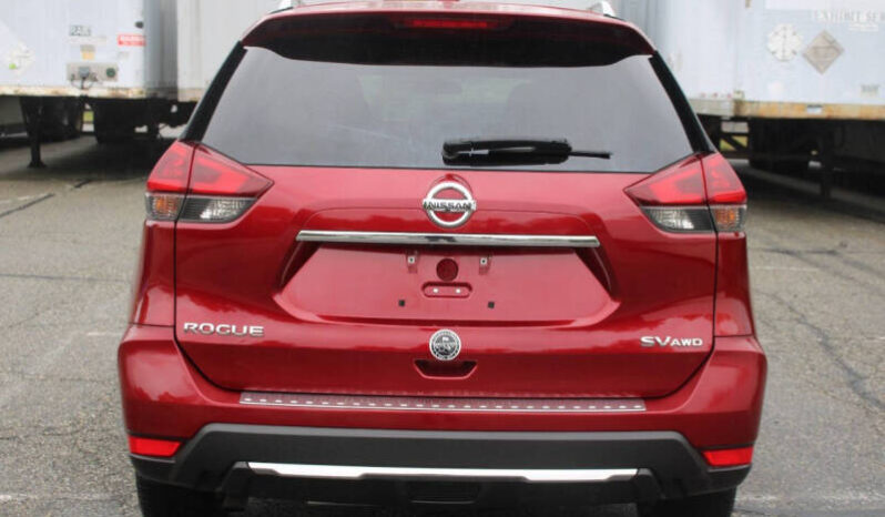 
								2018 Nissan Rogue SV AWD SV 4dr Crossover full									