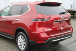 
										2018 Nissan Rogue SV AWD SV 4dr Crossover full									