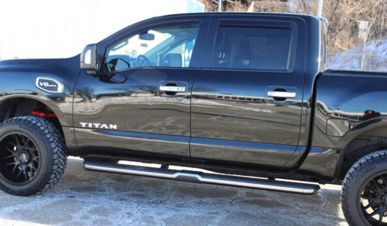 
								2017 Nissan Titan SV 4×4 SV 4dr Crew Cab full									