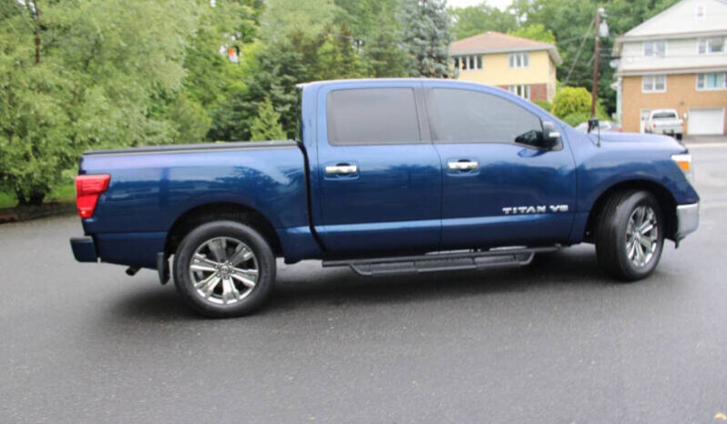 
								2018 Nissan Titan SV 4×4 SV 4dr Crew Cab full									