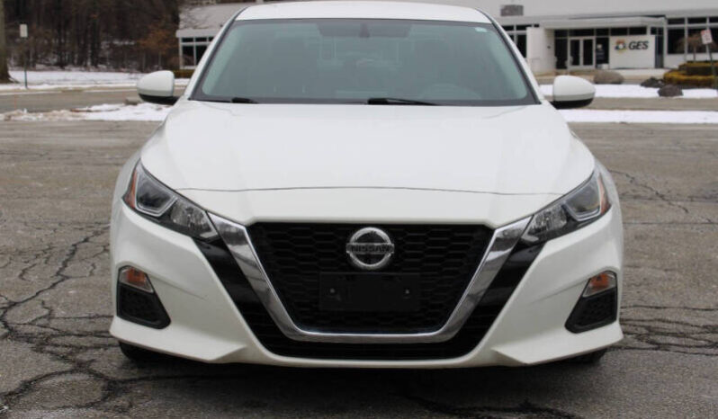 
								2020 Nissan Altima 2.5 S 4dr Sedan full									